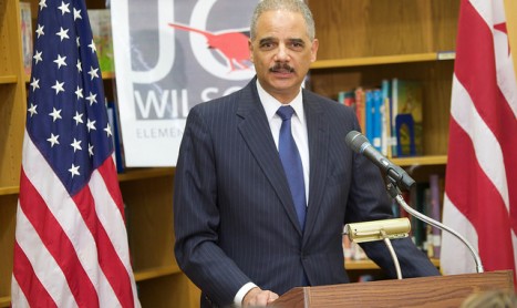 FBI tries to convert Muslim Americans into Informants